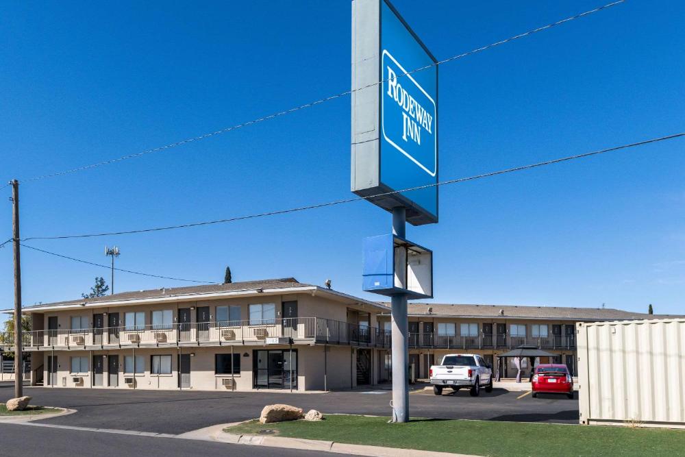 Rodeway Inn Midland South
